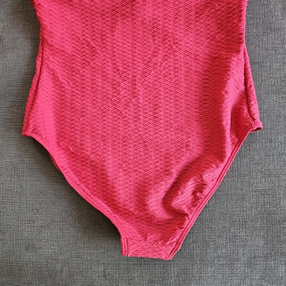 Sea Level Australia Women's Red ladder-stitched One-Piece Swimsuit Size  12 - Picture 11 of 13